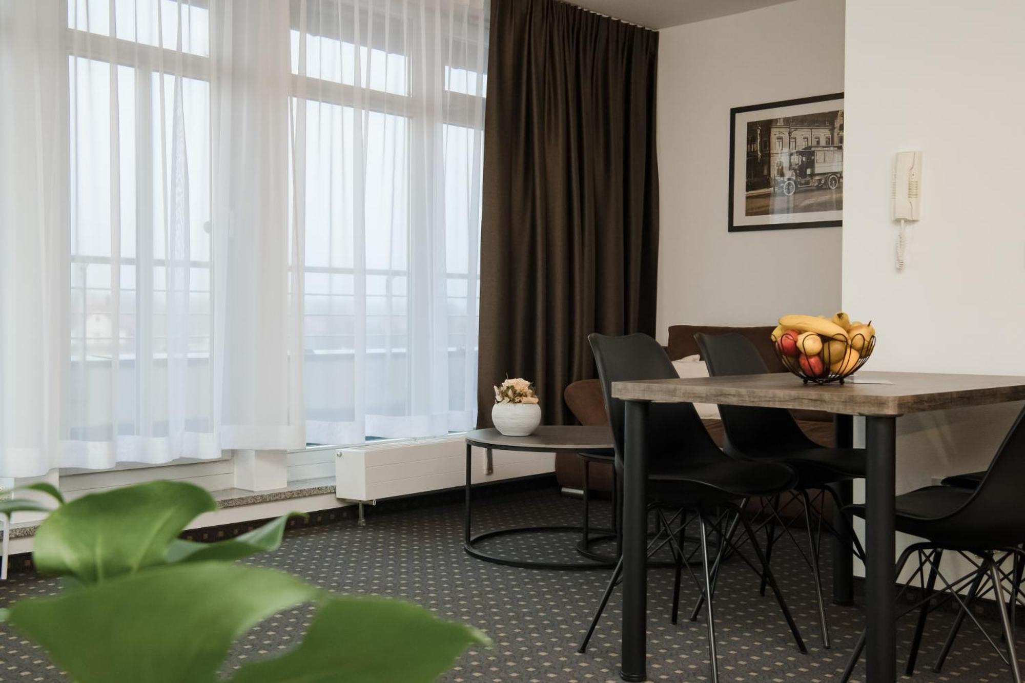 Hotel Alekto Фрайберг Екстериор снимка