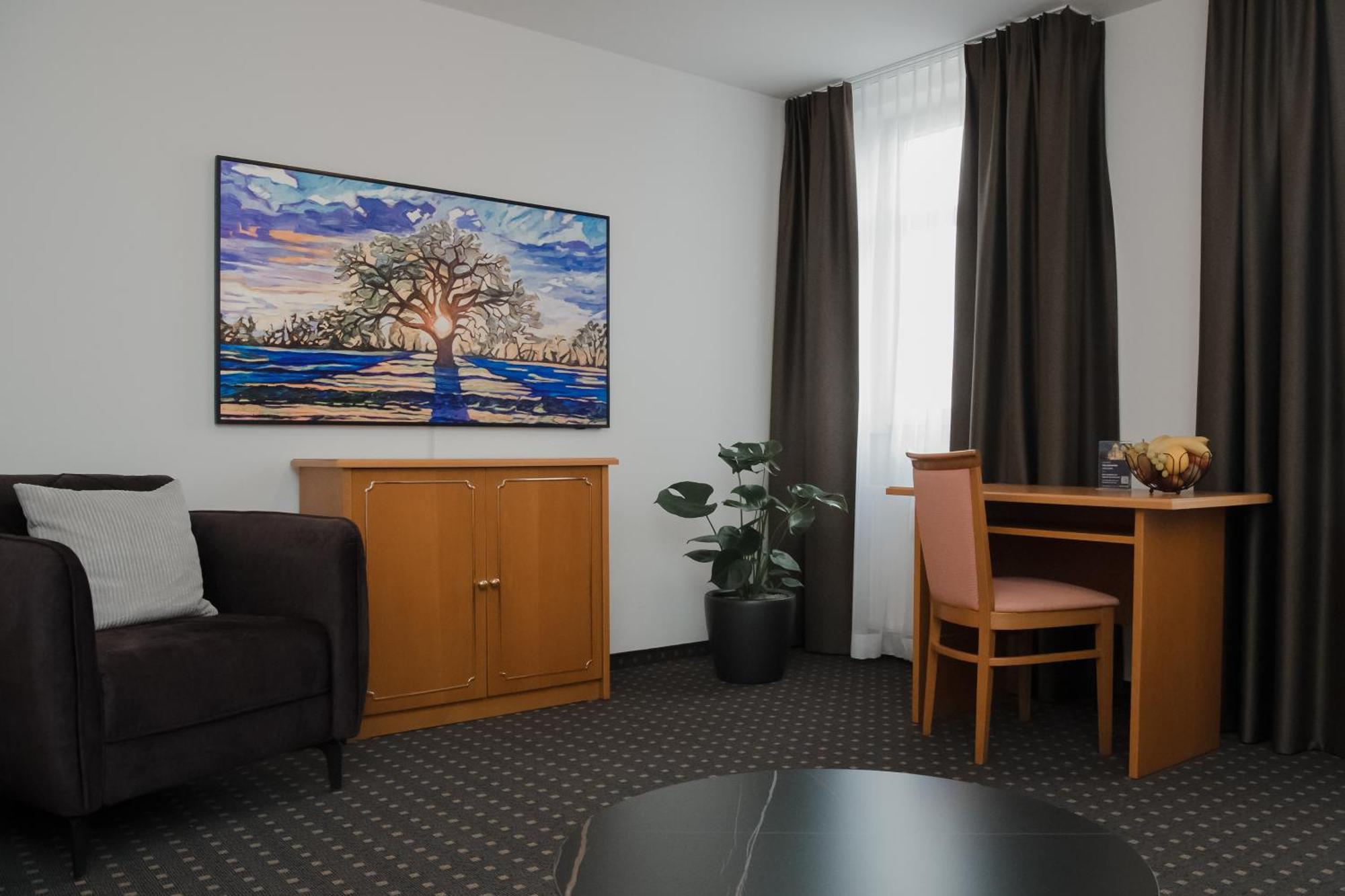 Hotel Alekto Фрайберг Екстериор снимка