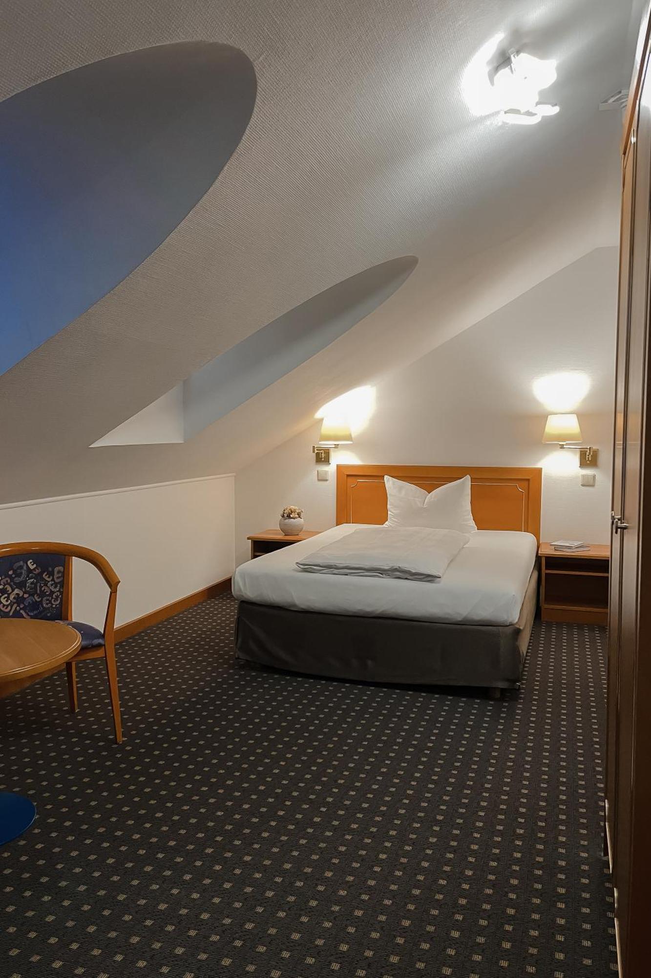 Hotel Alekto Фрайберг Екстериор снимка
